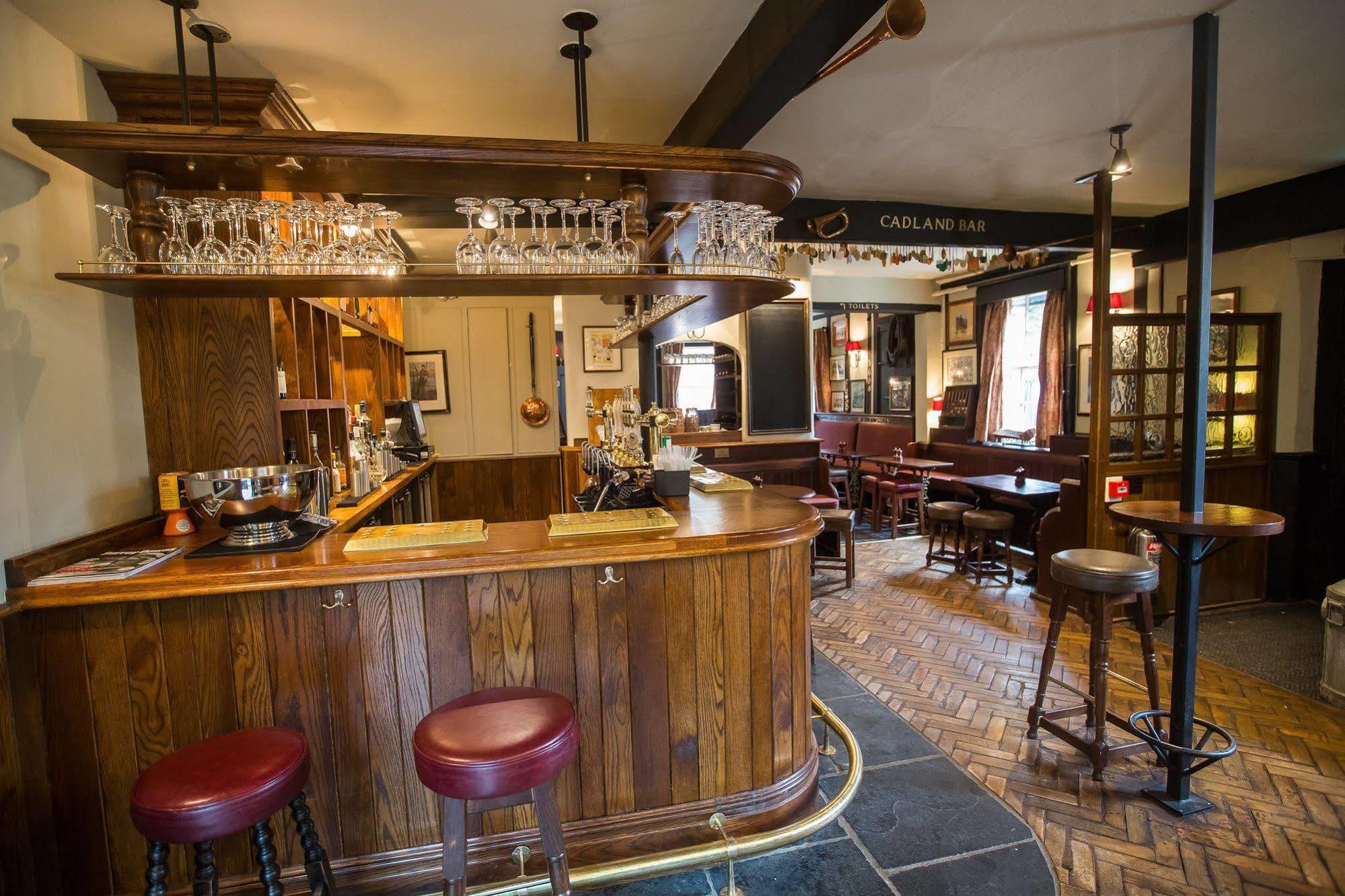 The Running Horses Hotel Mickleham Eksteriør billede